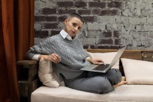 Lenovo ThinkPad T14 Gen 3 to prawdziwie biznesowy laptop następnej generacji.